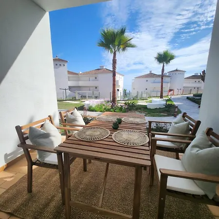 Charming 3 Bedrooms With A Sea View *